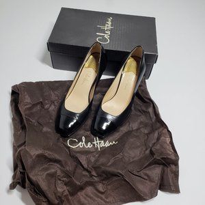 Cole Haan Sz 6 B Nami Air Pump -Black leather / Black patent leather -Patent cap